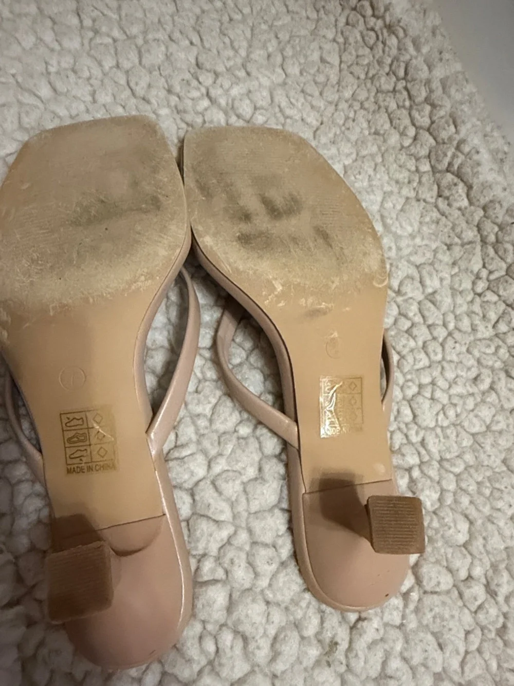 Tan sandal with kitten heel